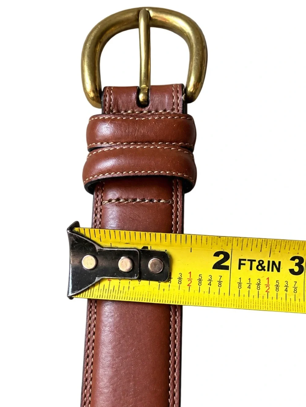Roundtree & York Mens Leather Belt Size 42 Cognac Brown Solid Brass Buckle 1.25